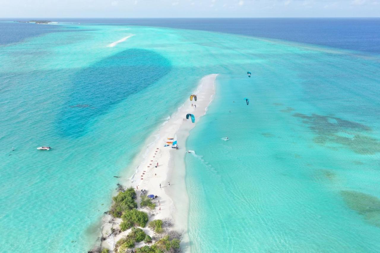 Summer Vibes Beach Front Rasdhoo エクステリア 写真